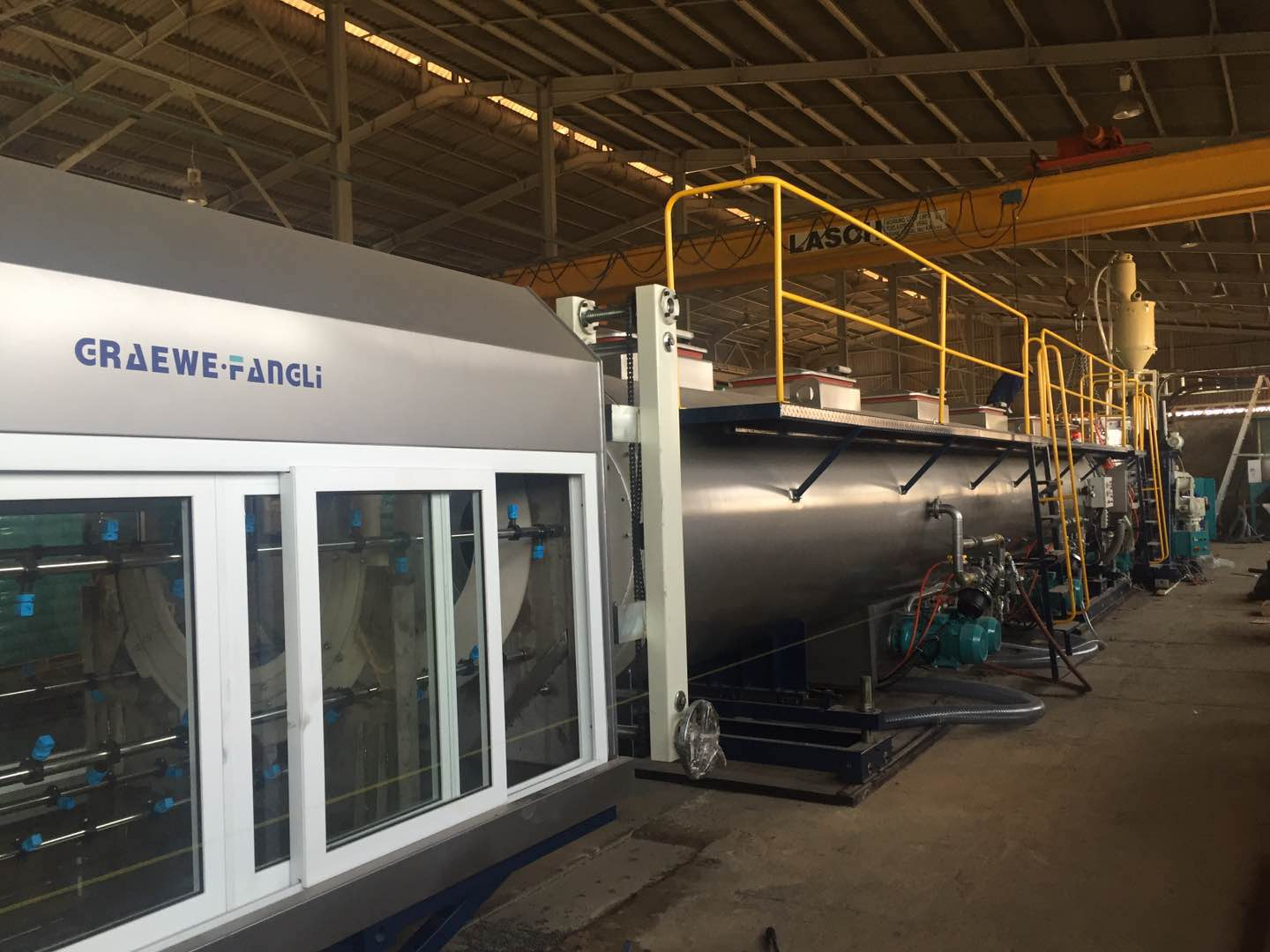 Priemonės, skirtos išspręsti nestabilią pagrindinės plastikinio ekstruderio mašinos srovę